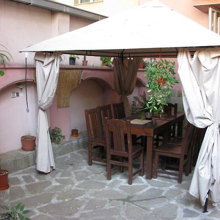 Family Hotel Gerdjika プロヴディフ エクステリア 写真